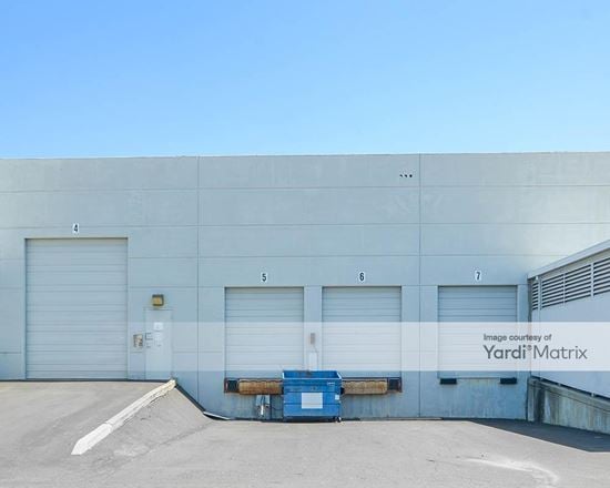 Bayview Business Center / Back Bay Logistics