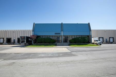 Industrial space for Rent at 14303-14625 West 100th St & Santa Fe Trail Dr in Lenexa