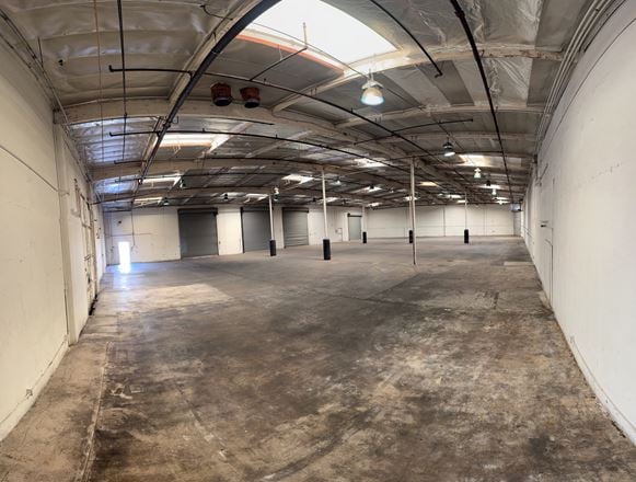 Ball Rd Versatile Powerhouse - Single | Multi-Tenant Industrial
