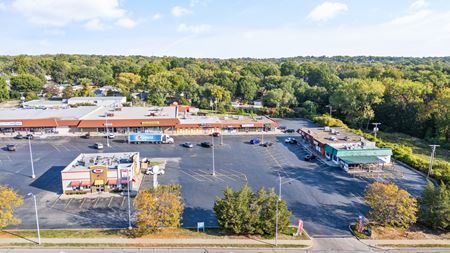 Retail space for Sale at 5006-5028 NE Parvin Rd in Kansas City