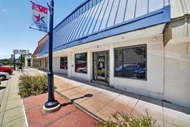 Office Retail Downtown Kaufman - 108 & 110 W Grove St