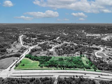Photo of commercial space at 1001 Lakeview Dr in Cedar Hill