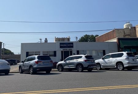 Photo of commercial space at 110 East 5th Street in Tuscumbia