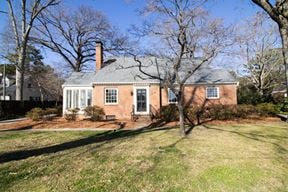 1513 N Main St