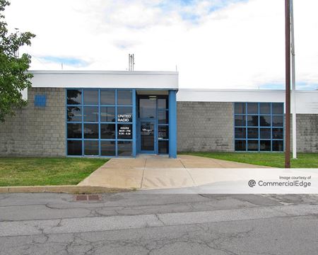 Office space for Rent at 5705 Enterprise Pkwy in East Syracuse