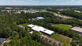 ±22,000-SF Subdivisable Office Space