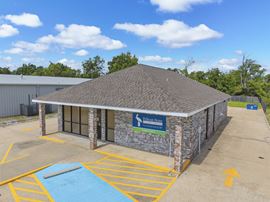 Turn-key, Standalone Retail / Office Building with Ample Parking