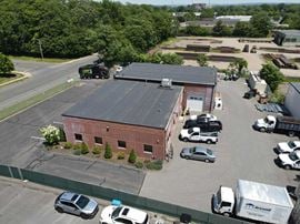 5,911 SF Industrial Building