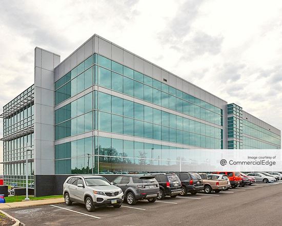 25 E Building