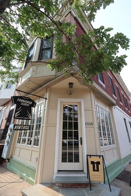 Retail space for Sale at 1515 Mckean St in Philadelphia