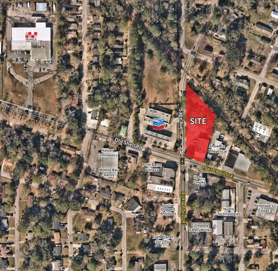 9,038 SF Flex Space in Midtown Mobile, AL