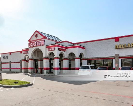 2400 West Pioneer Pkwy