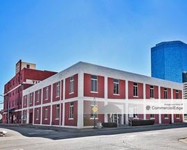 Tindall Square - 510 Pecan Street