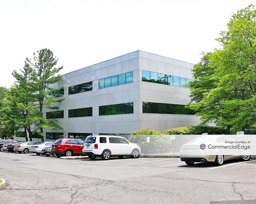 220 South Orange Avenue, Livingston office Space For Lease