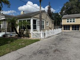 1513 - 1515 E Livingston Street