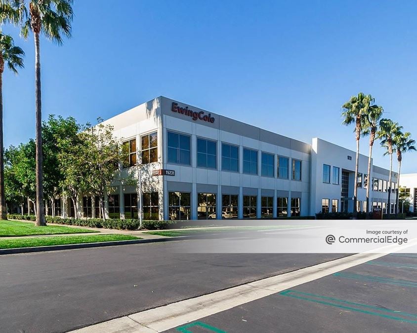 Discovery Business Center - 15231 Laguna Canyon Road