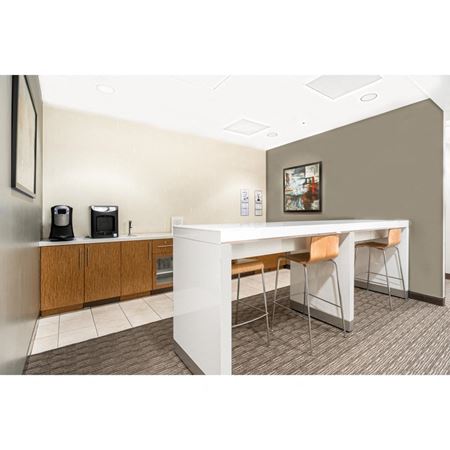 Coworking space for Rent at 505 Montgomery Street 10th and 11th Floors in San Francisco