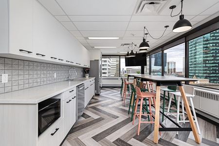 800      Space Photo Gallery 18