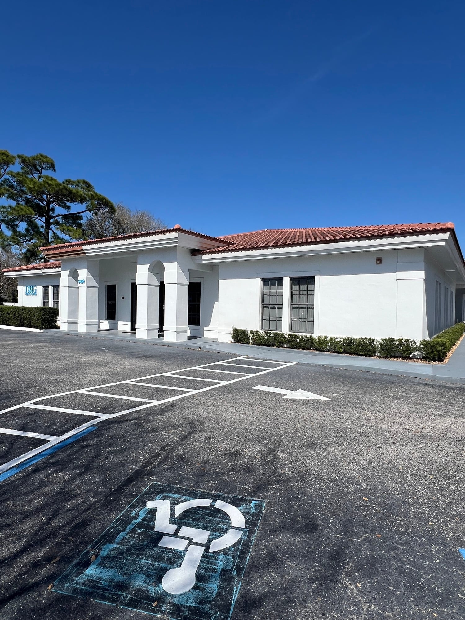 2520 Tamiami Trl N, Nokomis, FL 34275