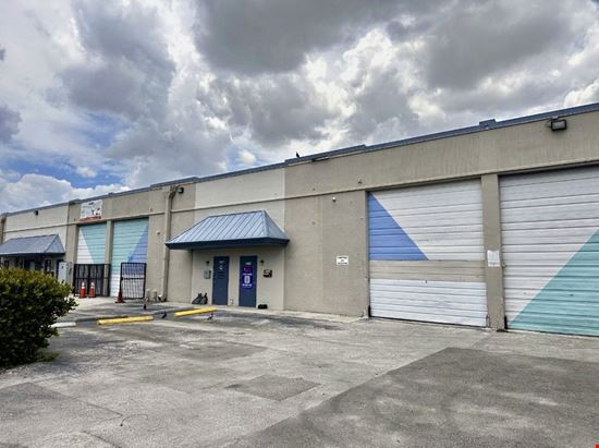 7305 NW 46th St