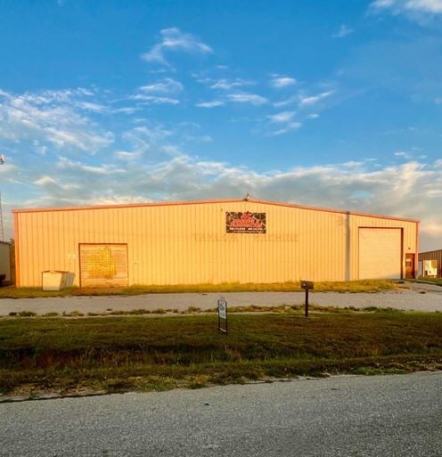 1512  REFINERY ROAD