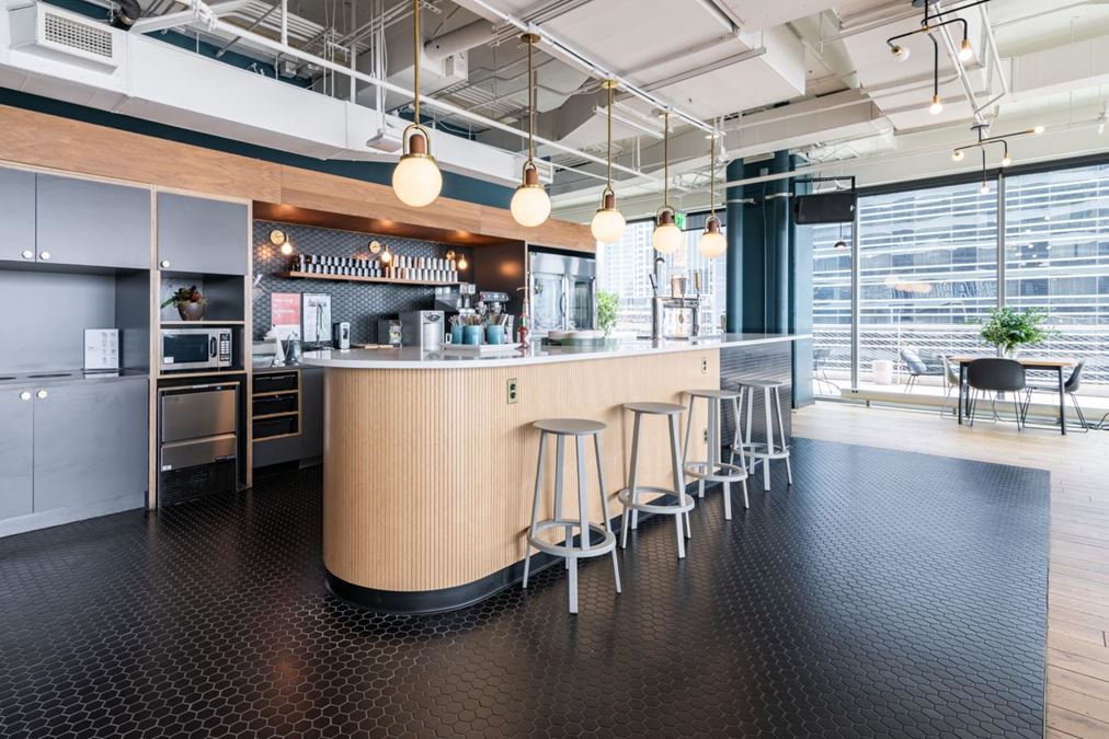 615 South College Street, Charlotte NC CommercialCafe