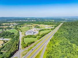 13 W Shortcut Road - North