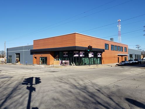 500 N Walnut St
