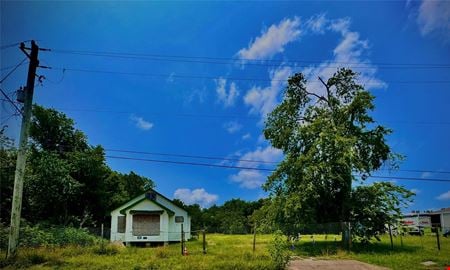 VacantLand space for Sale at 5070 Sunflower St in Houston