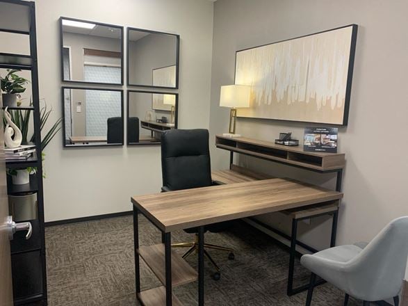 Lucid Private Offices - Lucid Private Office Uptown Dallas