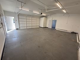 119 Bell Blvd. North