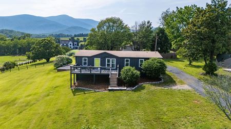 Photo of commercial space at 7825 Rockfish Valley Hwy in Afton