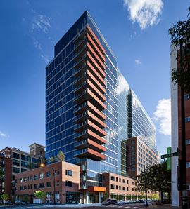 West Loop Retail on Mary Bartelme Park
