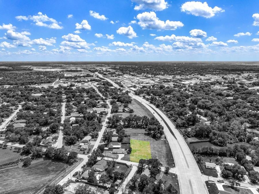 0.24 Acres for Sale in Terrell