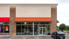 Premier Retail Visibility on Hwy 52