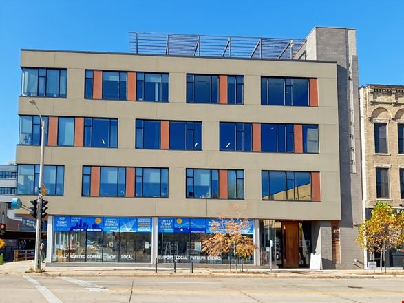 Regus - Milwaukee - S 1st Street