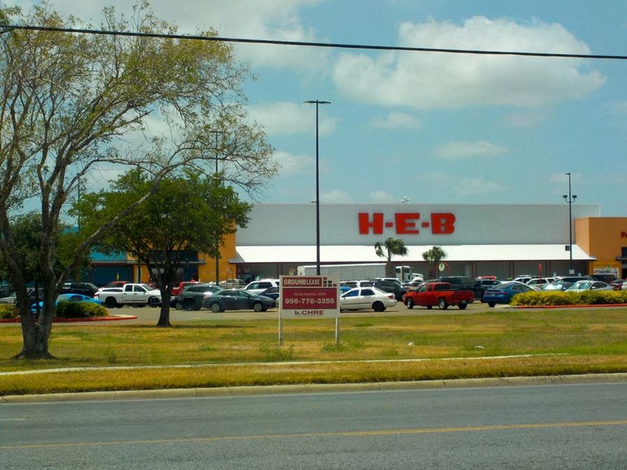 HEB San Benito Plaza 1095 W Business 77, San Benito, TX