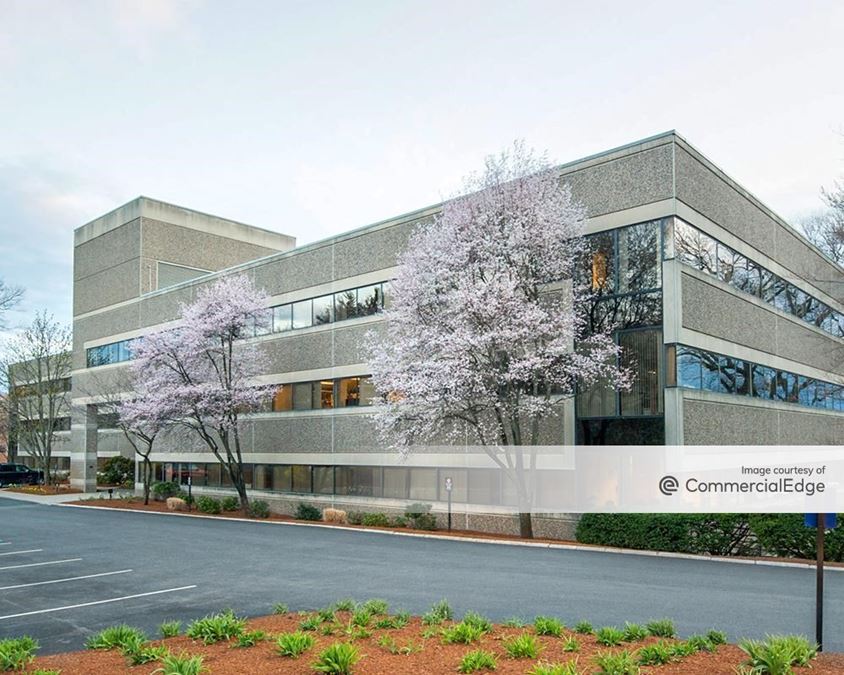 Unicorn Park 400 Unicorn Park Drive 400 Unicorn Park Drive Office