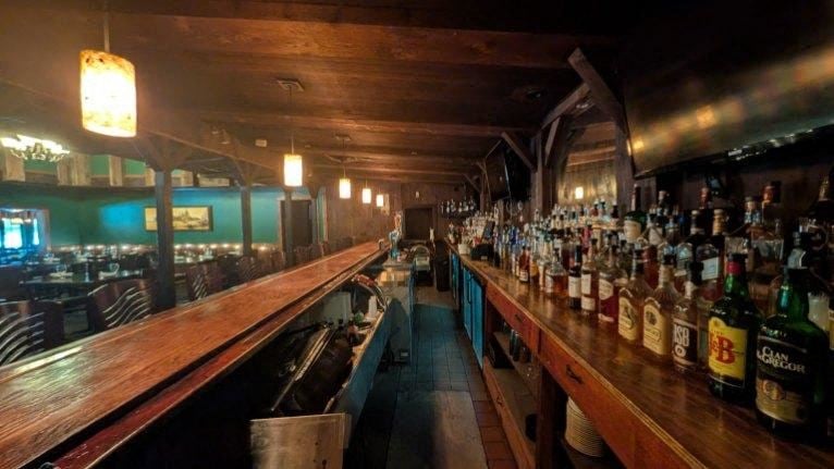 Gia Ristorante Italiano — Established Italian Restaurant Business Opportunity | 785 Quaker Highway, Uxbridge, MA