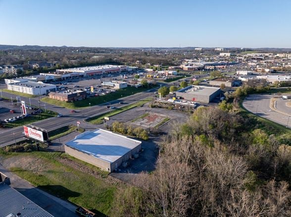 1557 Gallatin Pike North