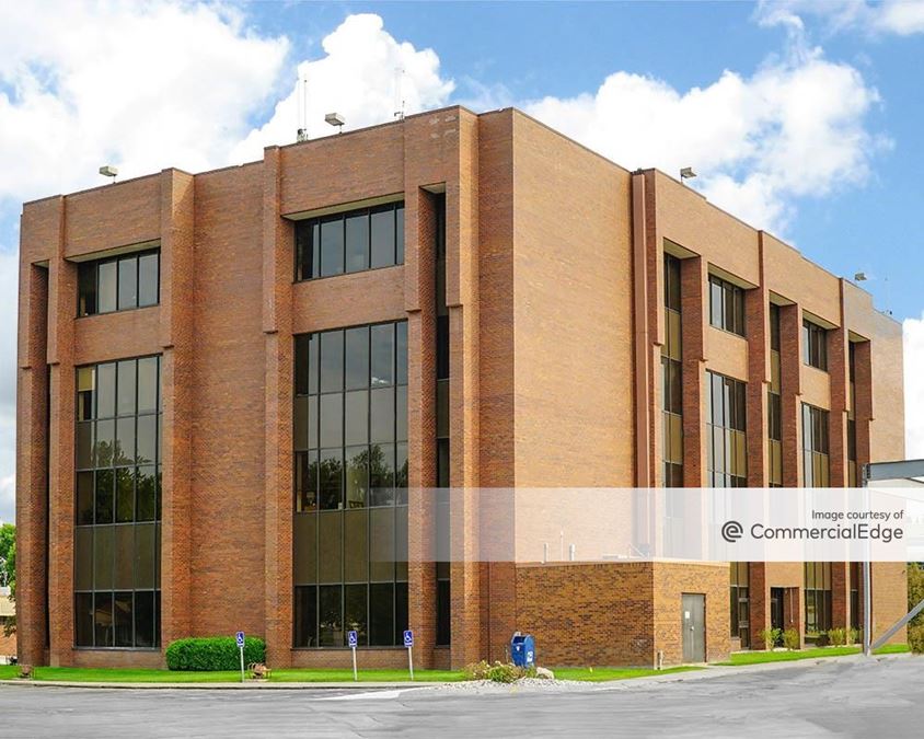 Overland Wolf 6910 Pacific Street, Omaha, NE CommercialSearch