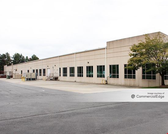 Satellite Place - Building 2000