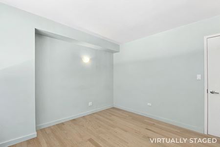 330-203 Space Photo Gallery 7