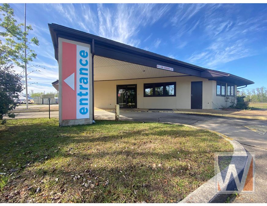 9,000 SF Office Building Near Gulf Coast Medical 107 W 19th Street