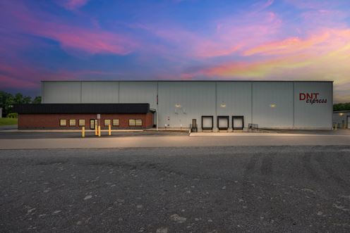 80 Davis Pkwy