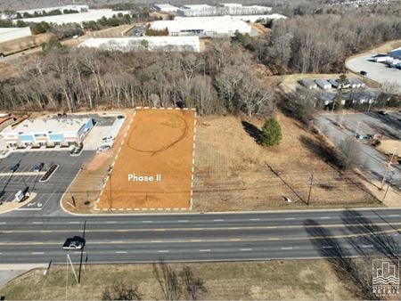 Photo of commercial space at 1721 East Main Street in Duncan