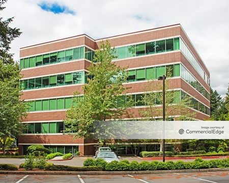 Office space for Rent at 3 Centerpointe Drive in Lake Oswego