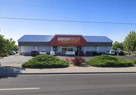 Free Standing Retail Mid-Box Located Next to Regional Mall