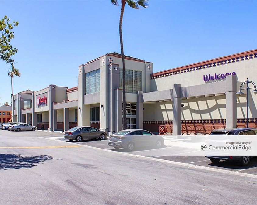 Camden Park Shopping Center - 2027 Camden Avenue