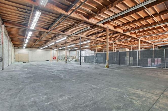 420 S 11th Ave